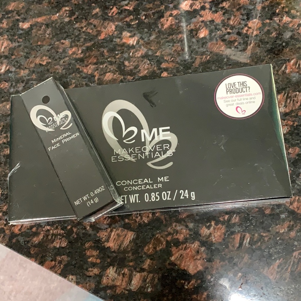 Me Makeover essentials  concealer & primer